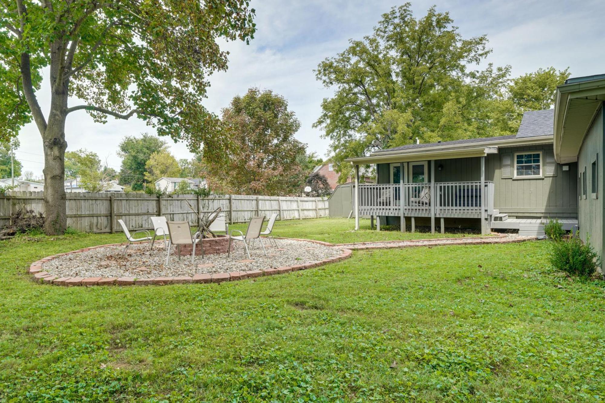 Jeffersonville Home Walk To Ohio River Boat Ramp エクステリア 写真